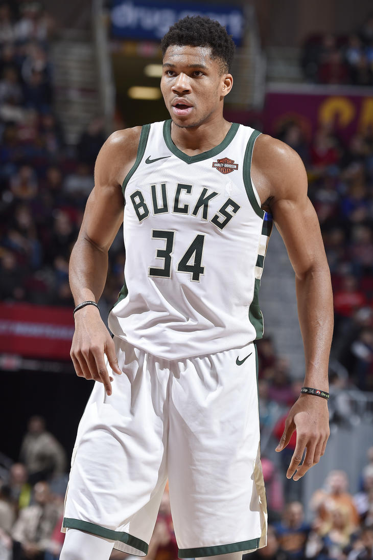 控传出球好 控传出球好