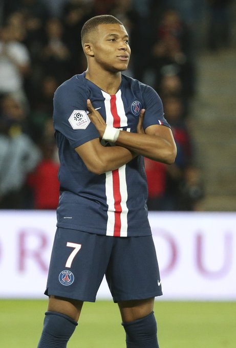 深又拉开两 深又拉开两